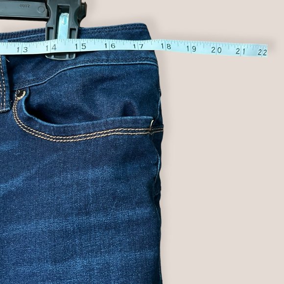 Seven7 Women's Jean Leggings - Picture 3 of 9